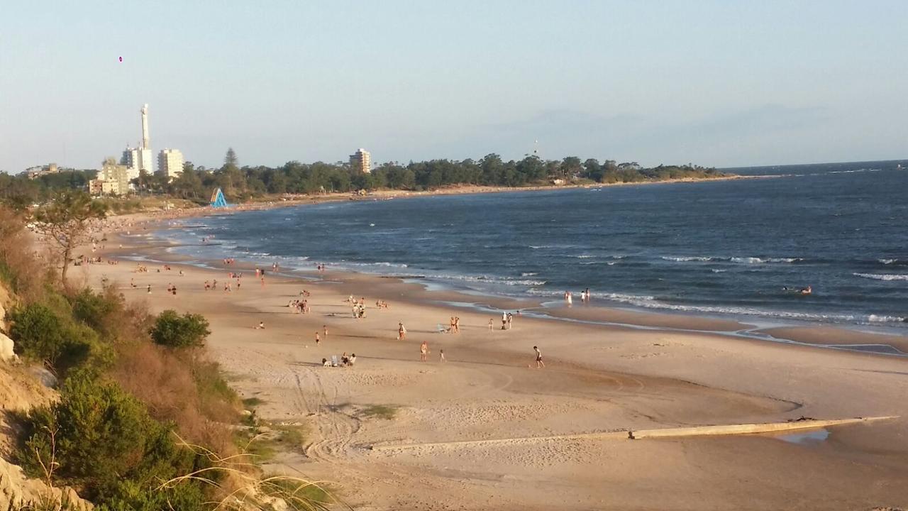 La Quimera A Pasos De La Playa Atlántida Kültér fotó